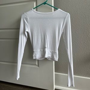 Alo yoga long sleeve